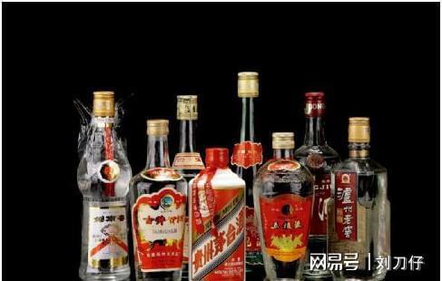 白酒新国标颁布 白牛二 老村长 泸州老窖部分品牌被踢出白酒界